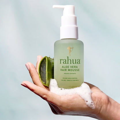 Rahua_Aloe_Vera_Hair_Mousse_Bottle_In_Hand